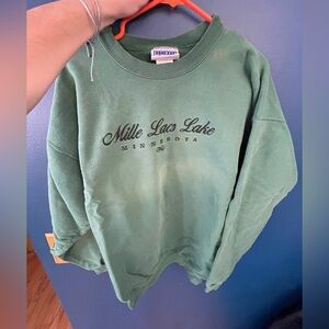 Vintage Mille Lacs Lake Minnesota Crewneck